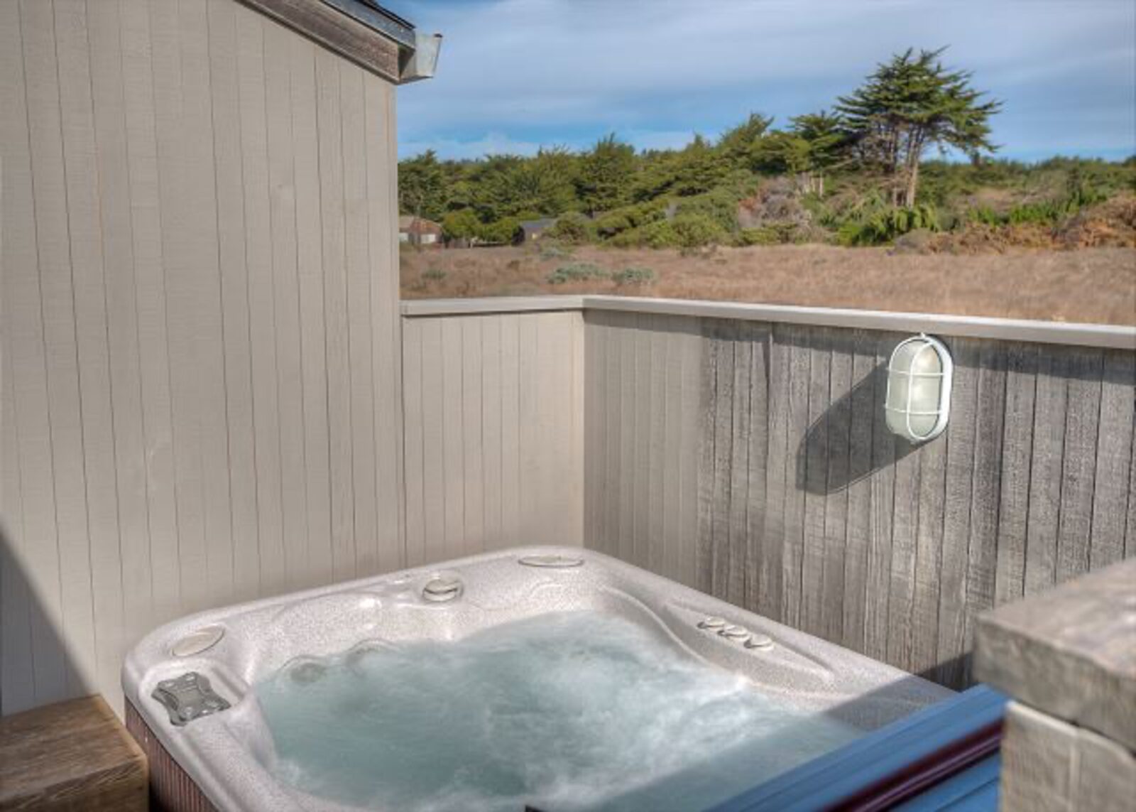 Private hot tub